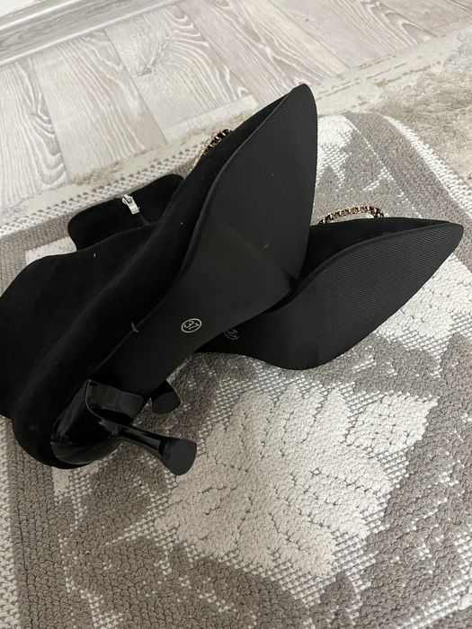Полусапожки “CHANEL”
