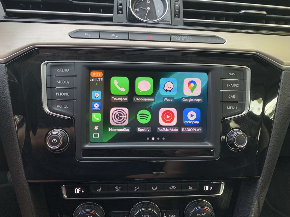 Дисплей Пасат Б8