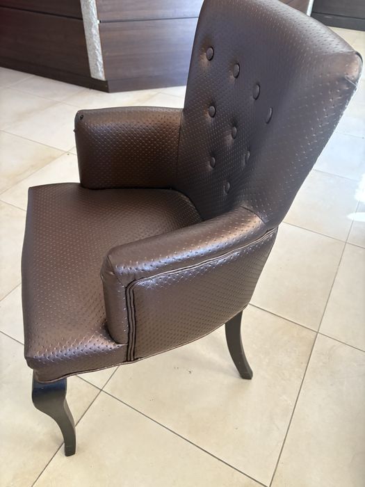 Стилни столове за хранене