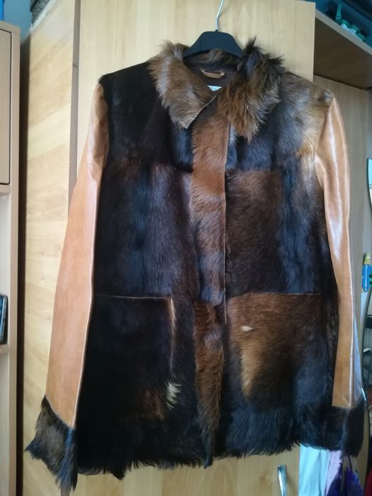 Haina din blana naturala