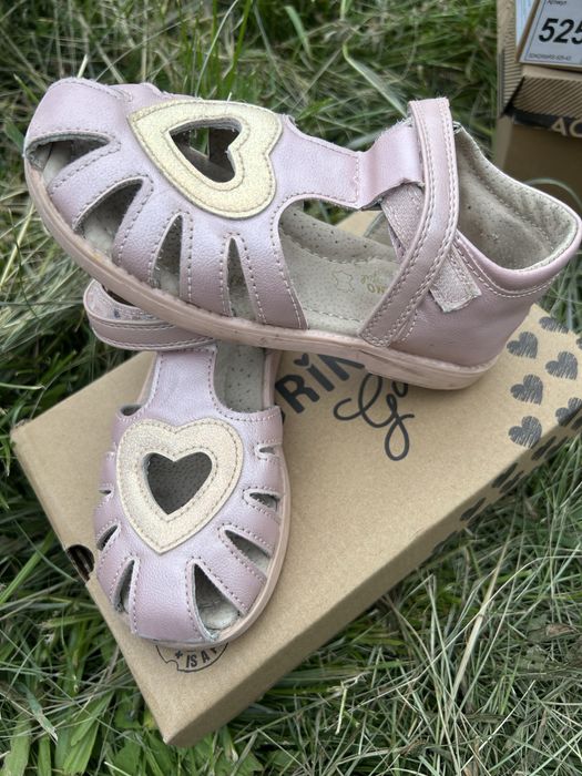 Сандали для девочки