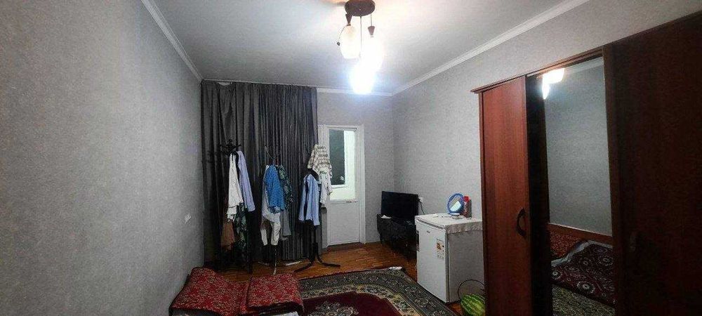 Продаю квартиру.ЮНУСАБАД 17 1\3\5  поликлиника 55