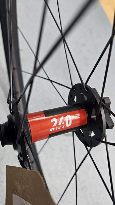 Roata față mtb/e mtb, Roval. Carbon, nouă