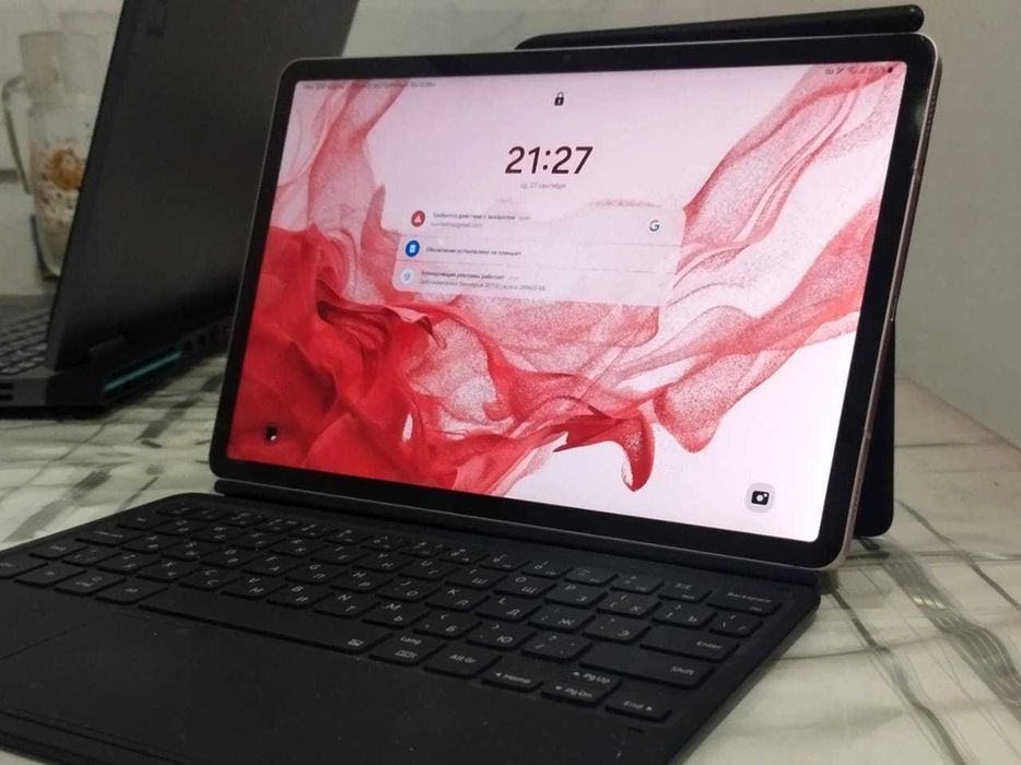 Планшет   Samsung TAB S8 5G