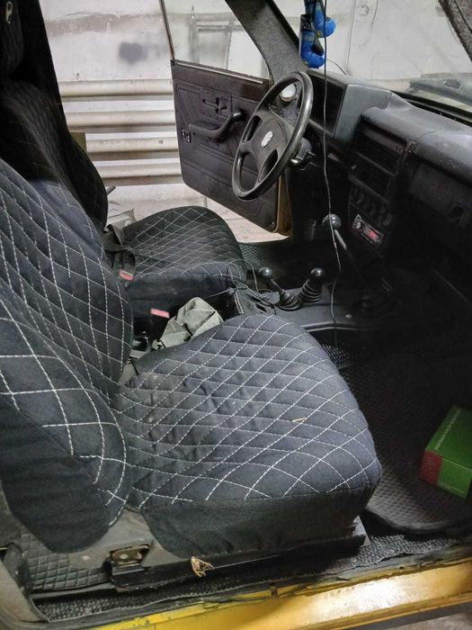 Срочно продам Ниву-Лауру!