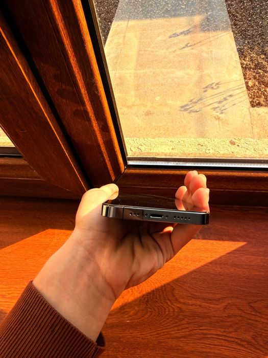 Iphone 13 pro idealniy