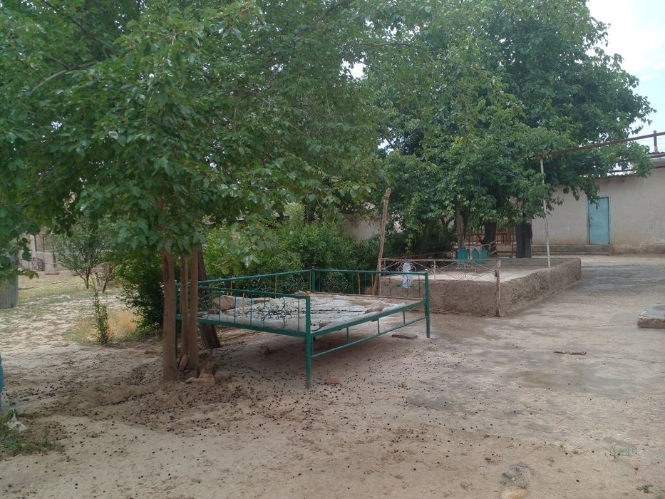 ховли сотилади хамма шароит бор