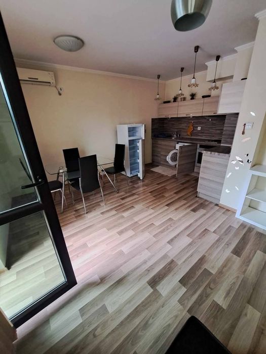 Дава се под наем Двустаен апартамент в Пловдив, Център - 64 кв.м за 382.5 € - Снимка #2