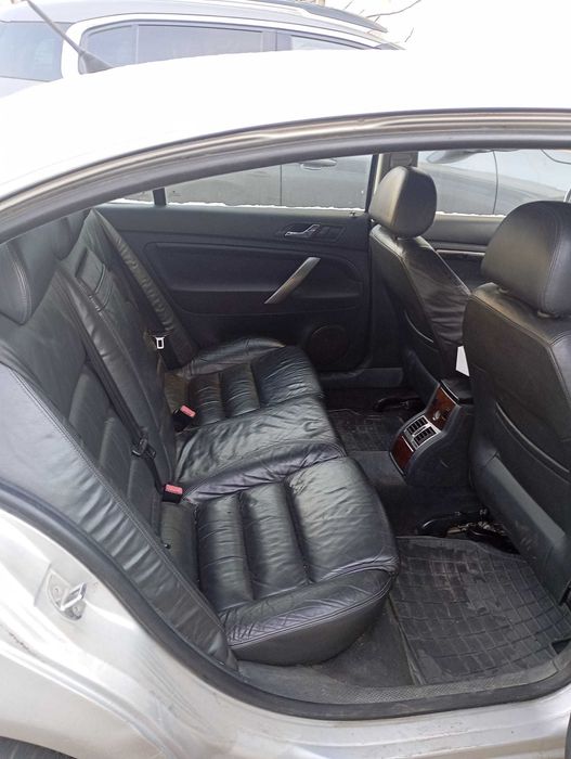 Vând Skoda superb urgent