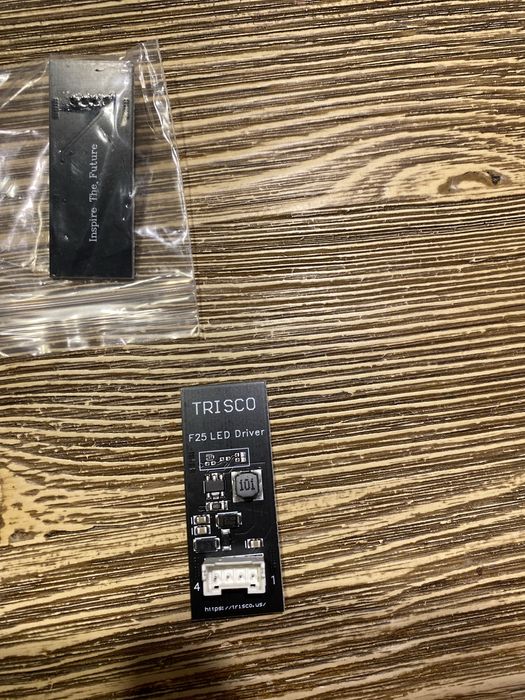 Led driver X3 F25 / Лед драйвер, контролер за БМВ Х3 стопове.