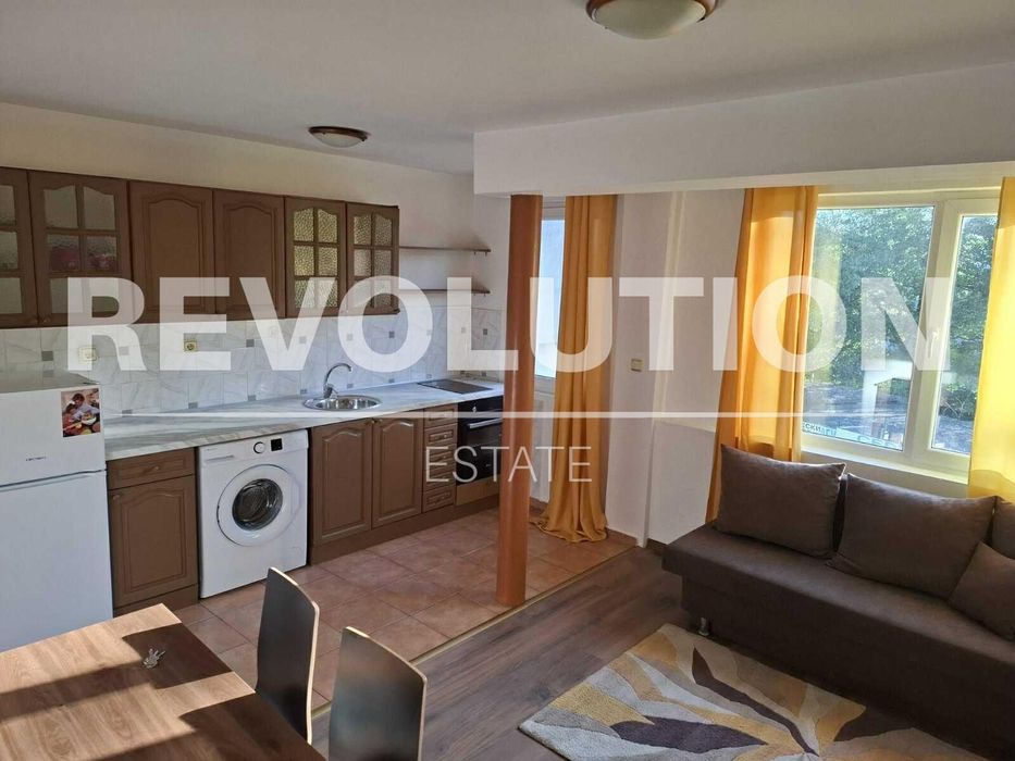 Двустаен апартамент  в гр.Варна, Цветен квартал!