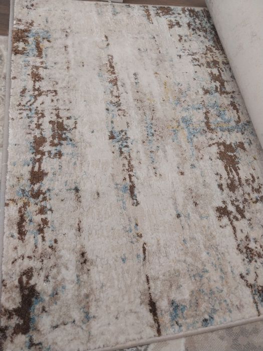 Продаётся ковёр дорожка