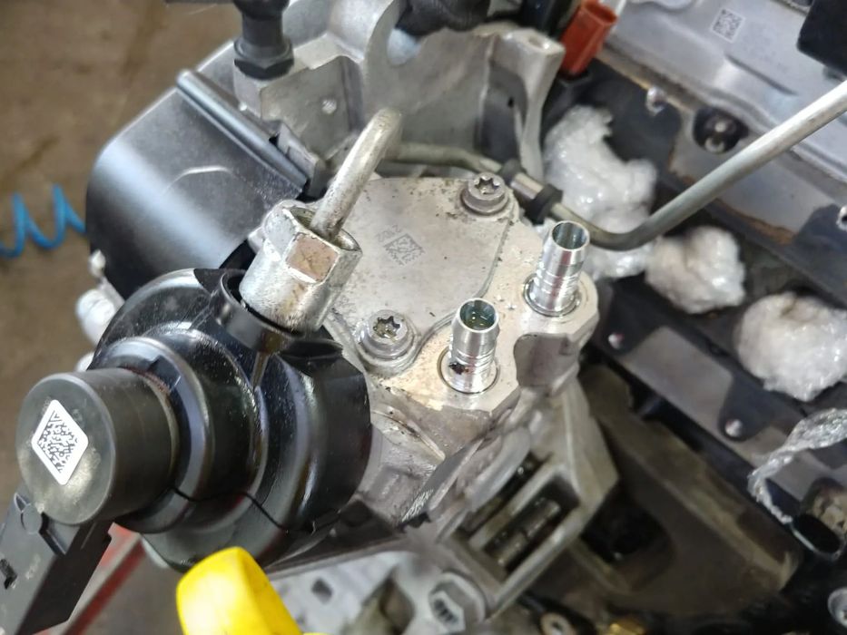 pompa inalta dsr 2.0 tdi audi a3 8ys vw golf 8 0445010790  05l130755