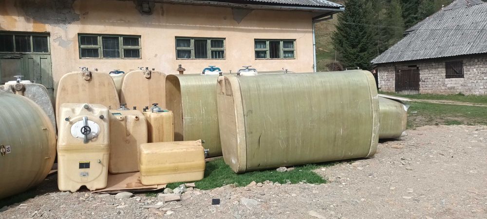 Bazine de fibră de sticlă