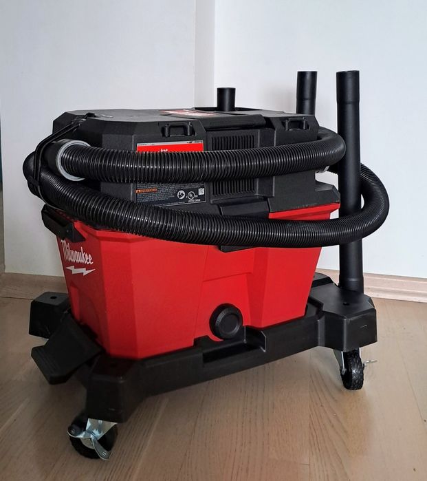 Aspirator industrial pe acumulatori Milwaukee M18 F2VC23L-0