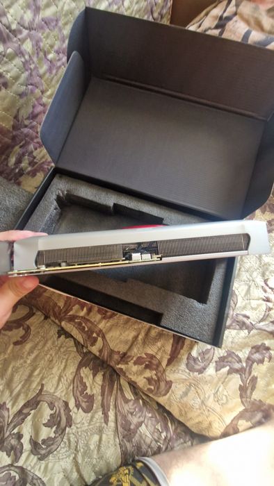 Rtx 4060ti  в отличном состаяние