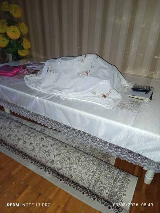 12 talik stol stul sotiladi holati zoʻr yangidek ayveri rangda