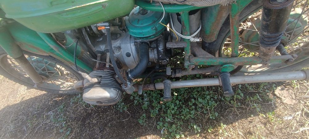 Мотоцикл Урал не на ходу