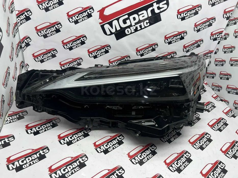 Фары на Lexus NX 2021-н.в