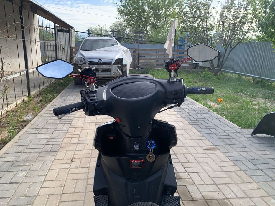Продаю мопед m8 125куб