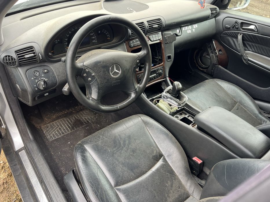 Mercedes C 320 w203 , Мерцедес бензин На Части !!!