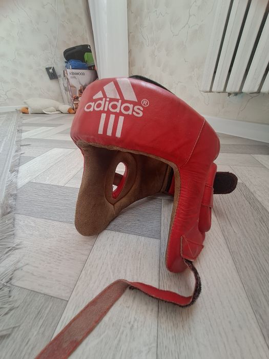 Шлем использованый