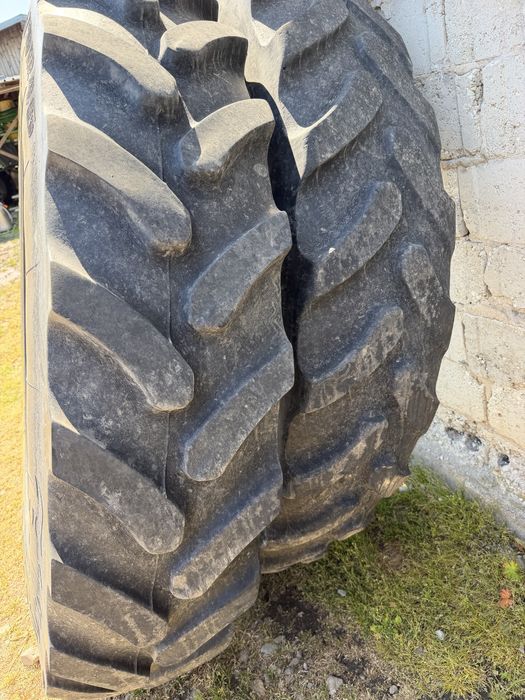 Set 4 anvelope  IF 380/90/R46, fabricatie 2018, SUA, pentru tractor sau autopropulsata John Deere etc.