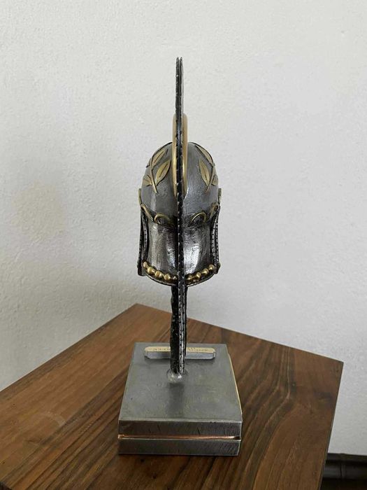 Древно византийски шлем