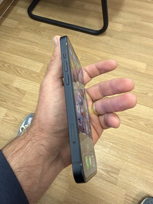 Iphone 13 in stare foarte buna