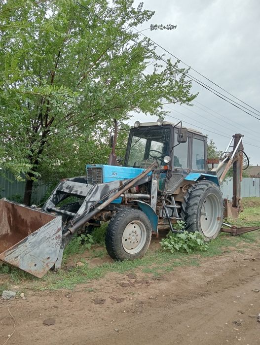 Продам,Можно обмен скот, лошадь итд.ссрочно экскаватор трактор 2000 го