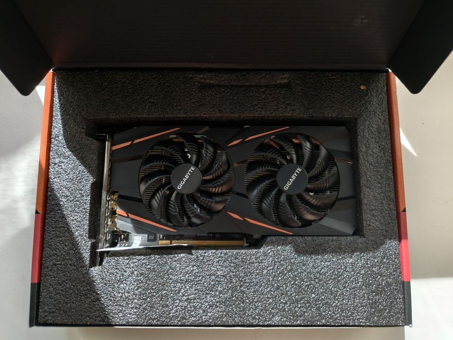 Продам видеокарту AMD RX 580 8 gb