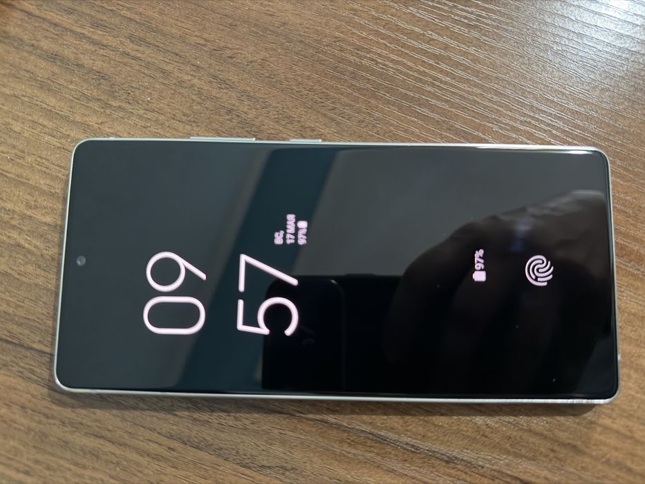 Samsung GALAXY S10 Lite.