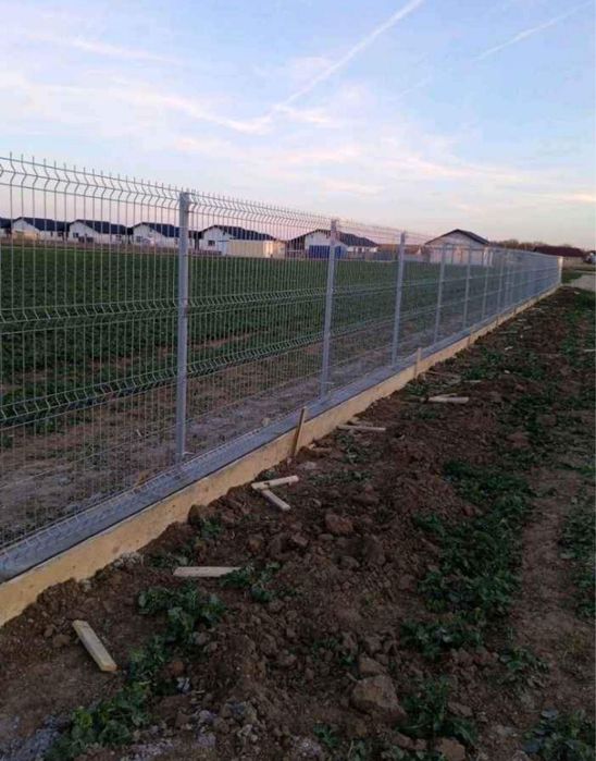 Vând  garduri din plasa burdurata