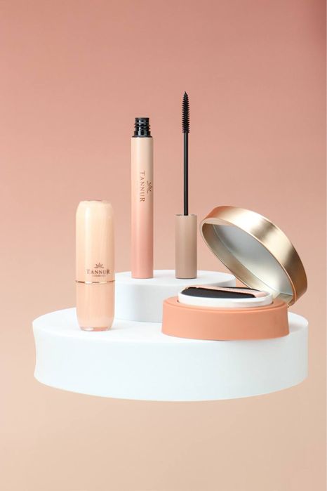 Подарки для мам, сестер, подруг- новые помады и туши