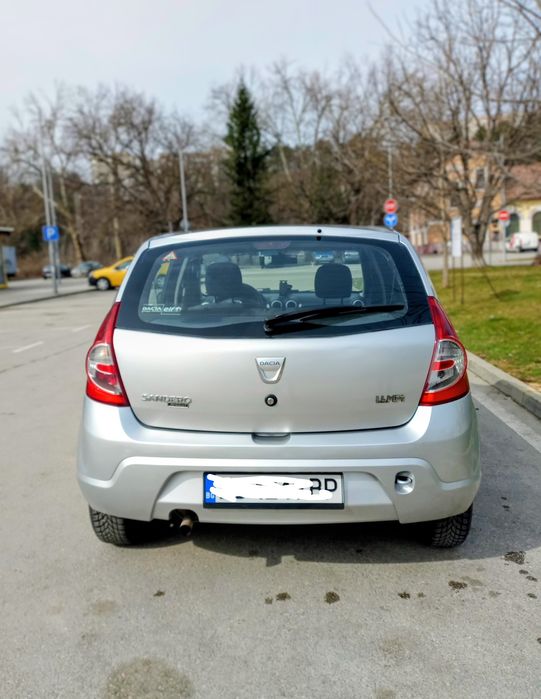 Дачия Сандеро 1.4 газ/бензин