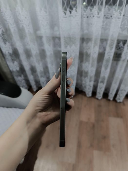 Продам или обменяю айфон 15 про макс