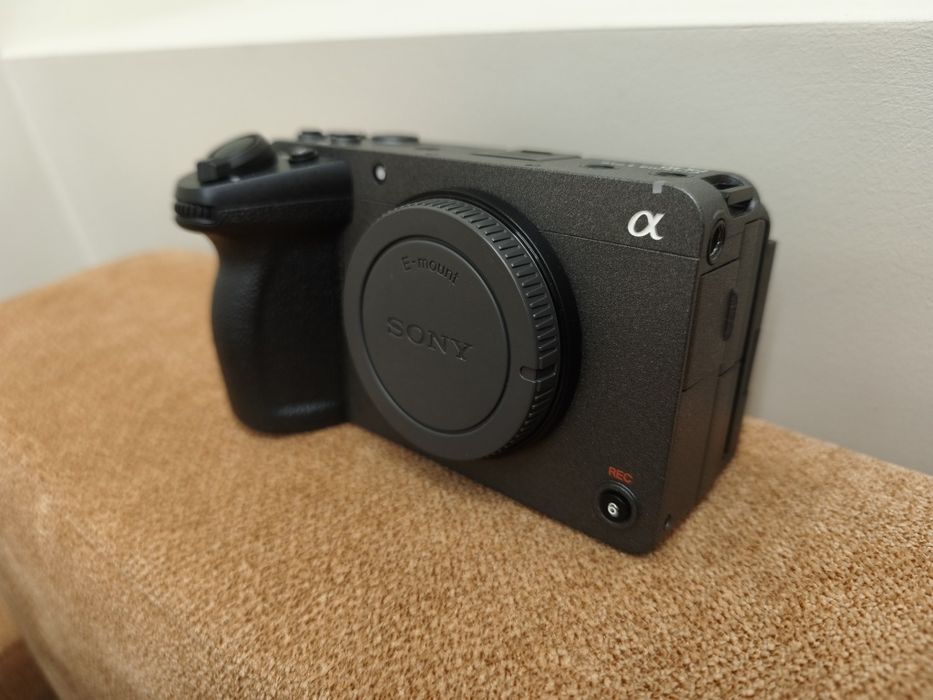 Sony FX30 cinema line камера