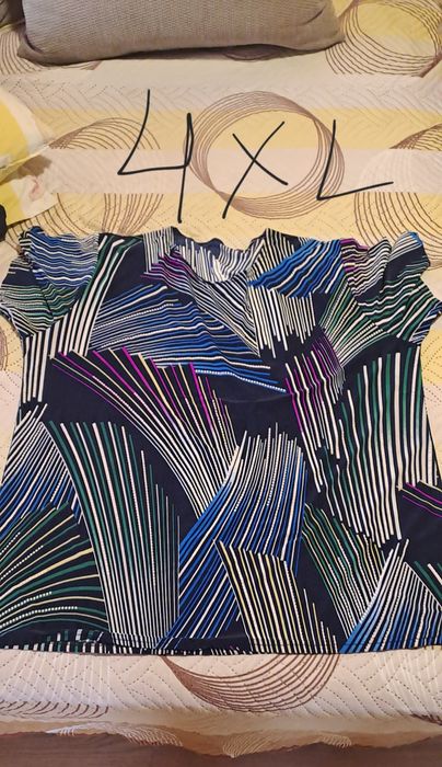 Запазени блузи. Голям размер