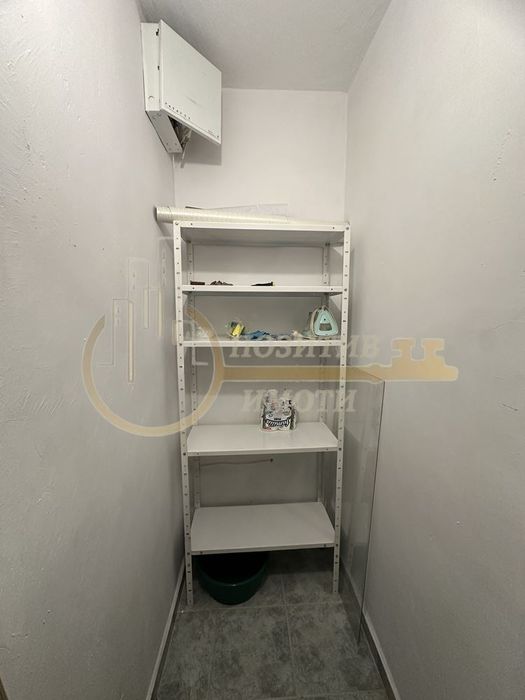 Дава се под наем Тристаен апартамент в София, Оборище - 120 кв.м за 800 € - Снимка #11