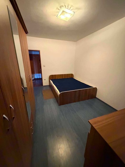 Apartament 3 camere de inchiriat