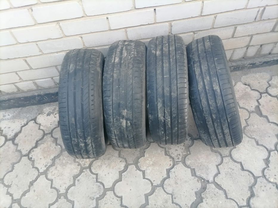 Продам летний шины р15