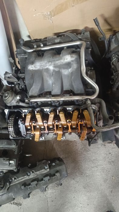 Продам двигатель на Мерседес 112