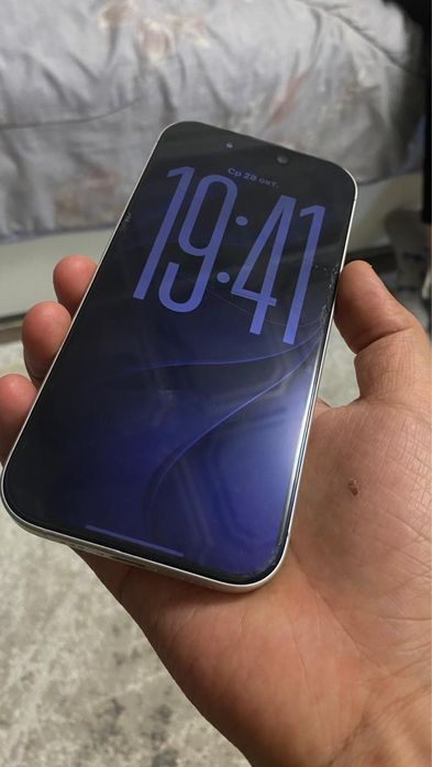Айфон 17 базовый