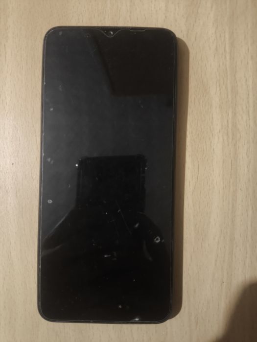 Продам телефон на запчасти