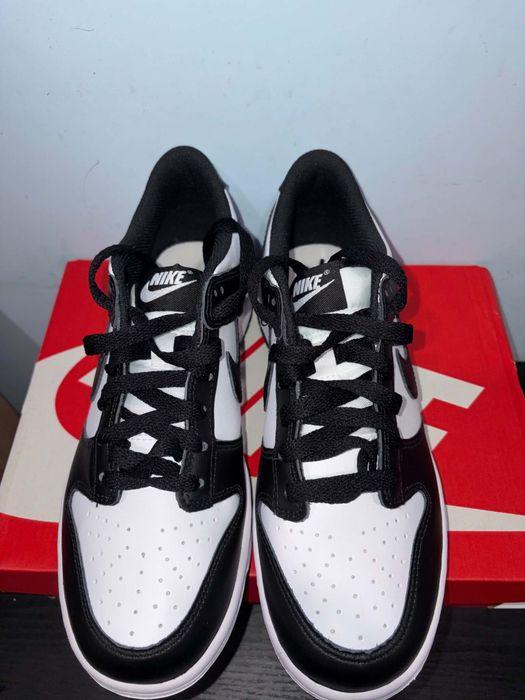 Продавам маратонки Nike Dunk Low