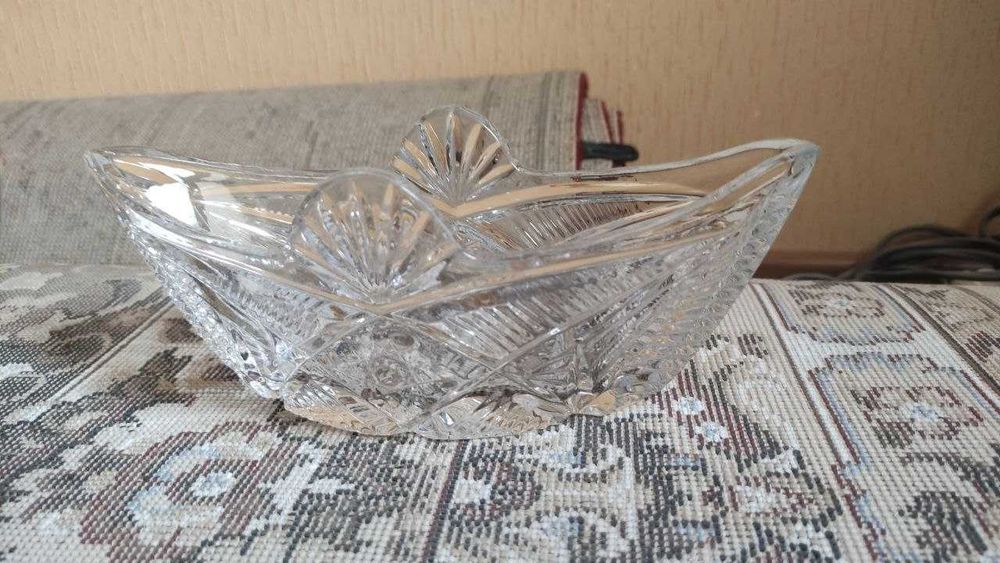 Продам вазы «Лодка» из хрусталя