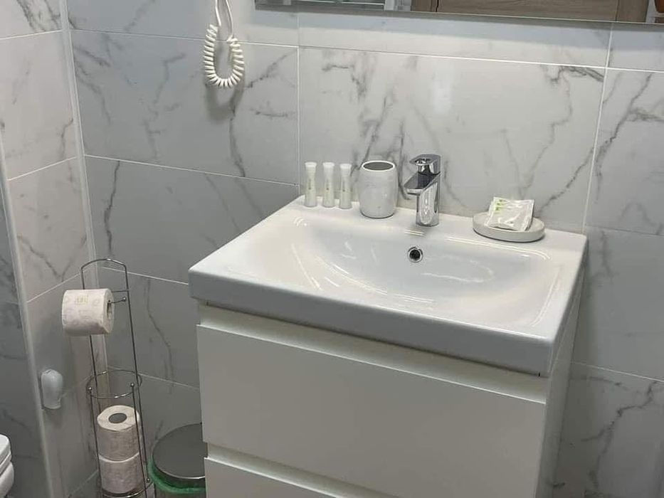 Inchiriez garsonieră în Mamaia Nord