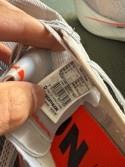 Adidași alergare Kiprun KD900.2, mărimea 44, purtați de 2 ori