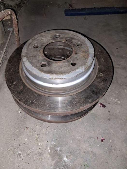 Discuri frana spate Bmw  E91
