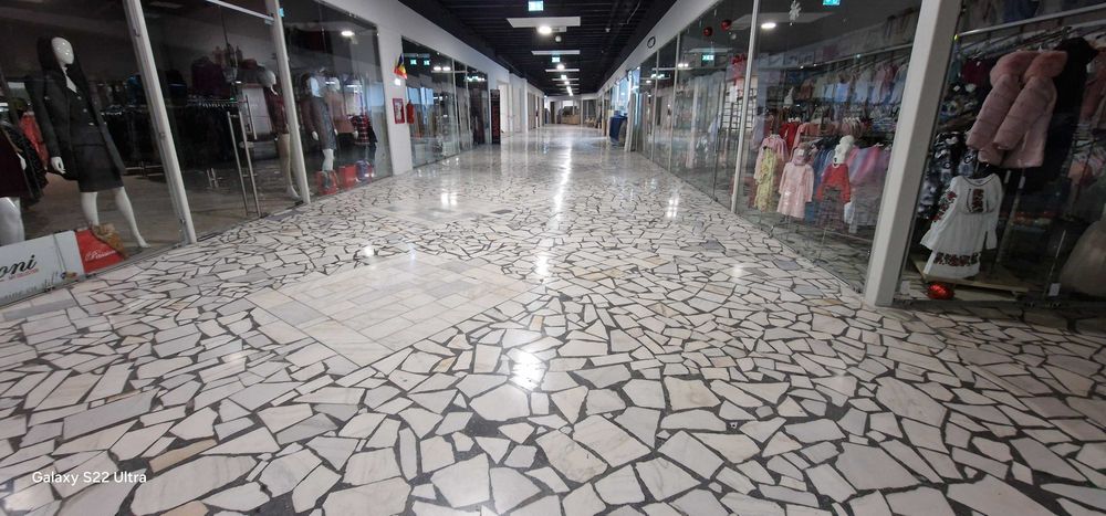 Slefuire profesională pardoseli din mozaic.